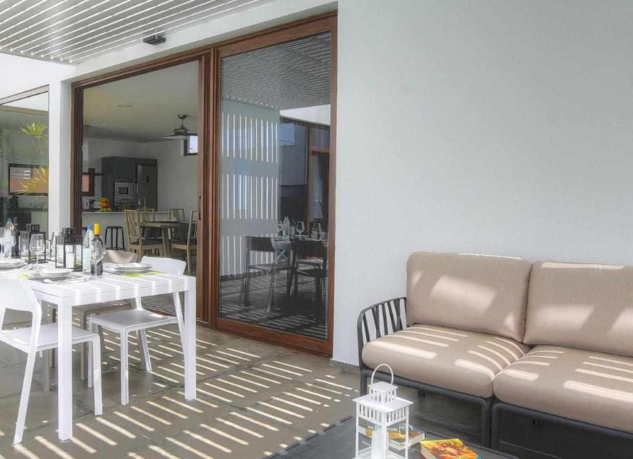 Villa Ponzos Chalet Independiente Y Privado Triquivijate Exteriér fotografie