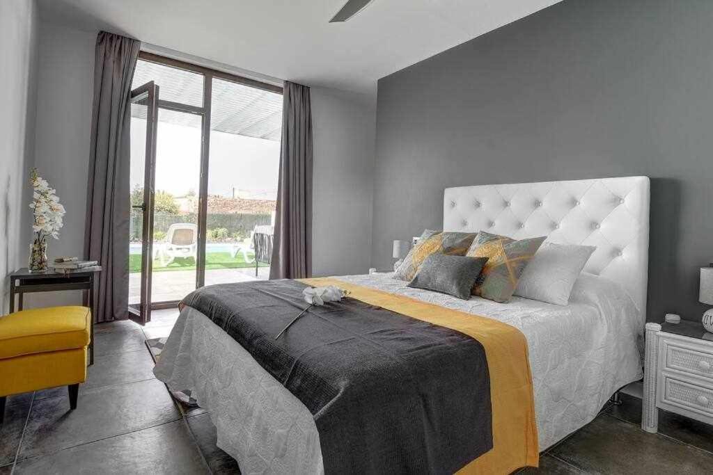 Villa Ponzos Chalet Independiente Y Privado Triquivijate Exteriér fotografie
